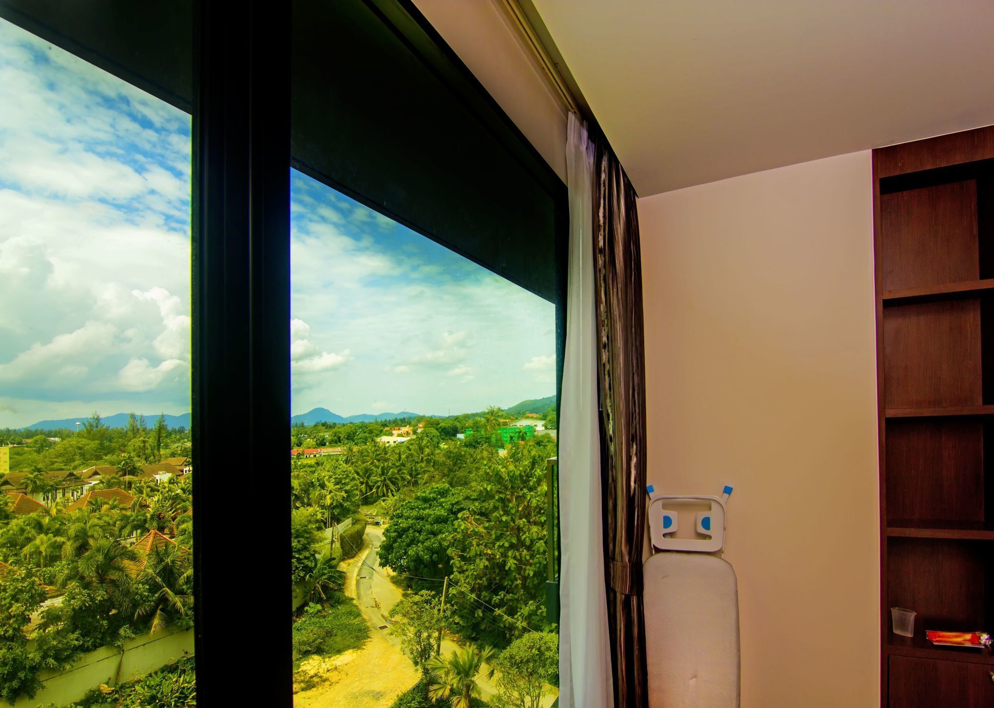 The Aristo By Holy Cow 201 Apartment Phuket Bagian luar foto