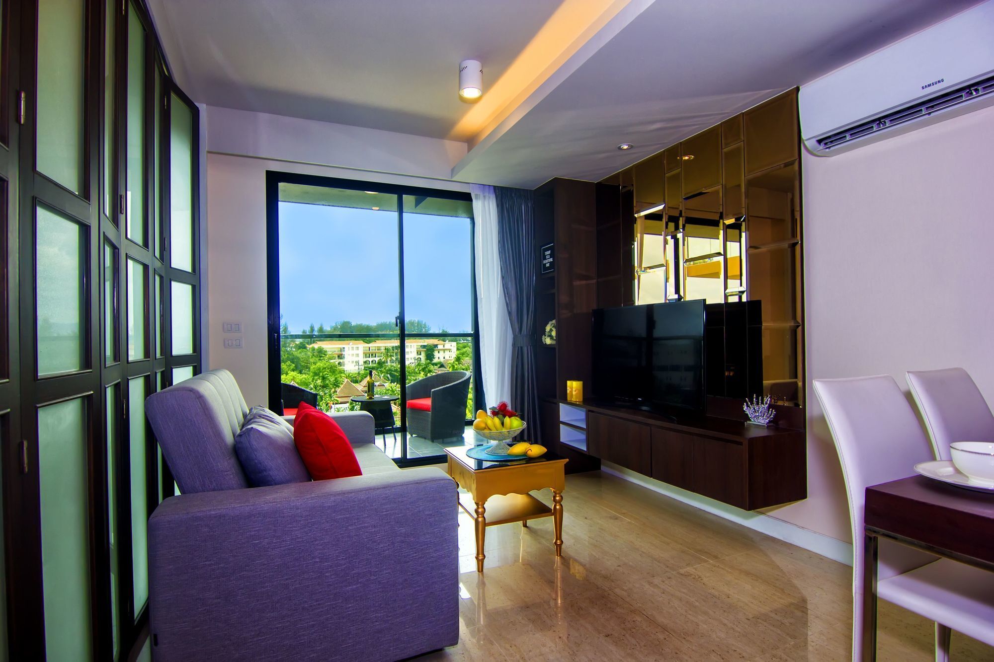 The Aristo By Holy Cow 201 Apartment Phuket Bagian luar foto