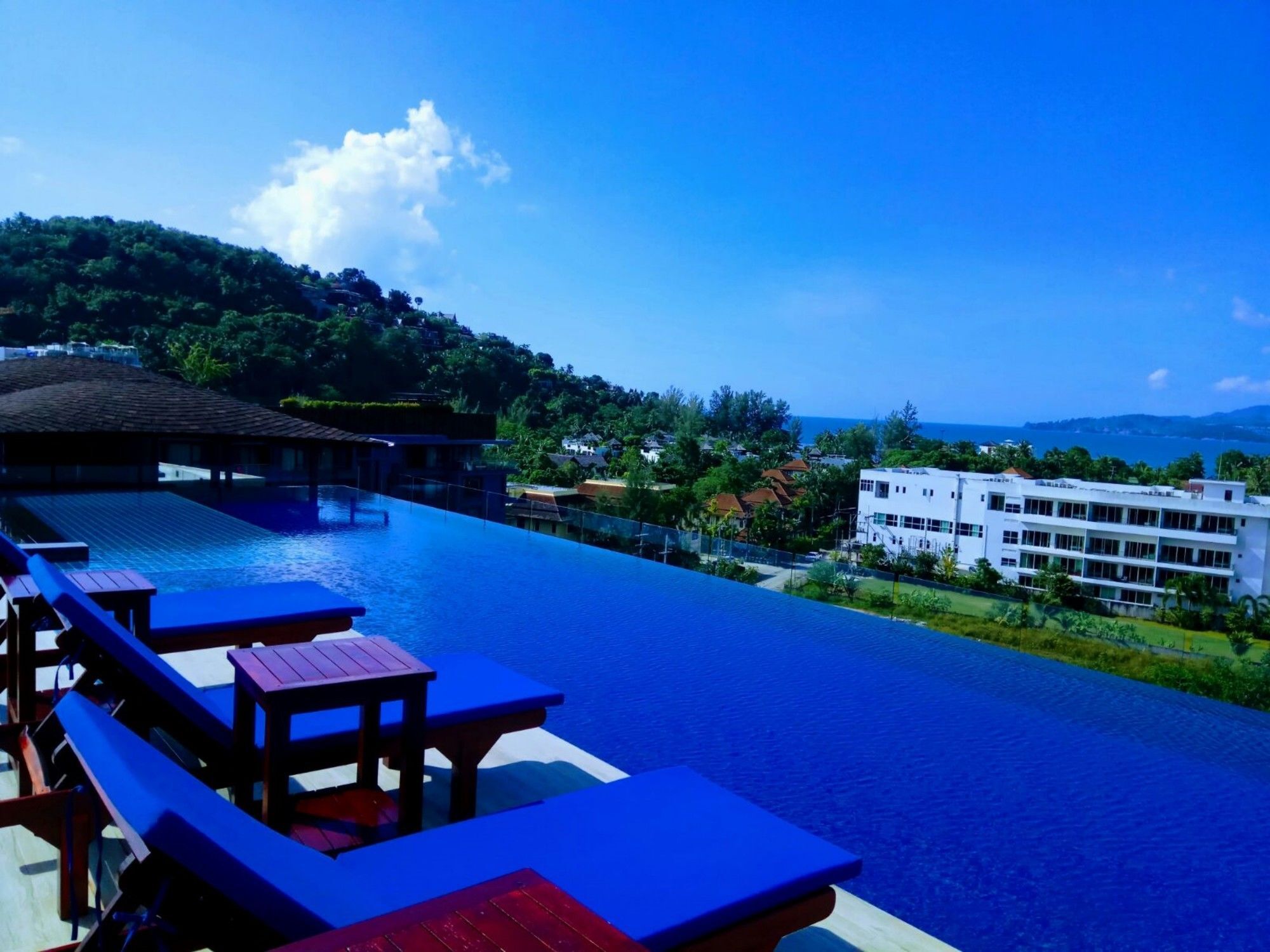 The Aristo By Holy Cow 201 Apartment Phuket Bagian luar foto