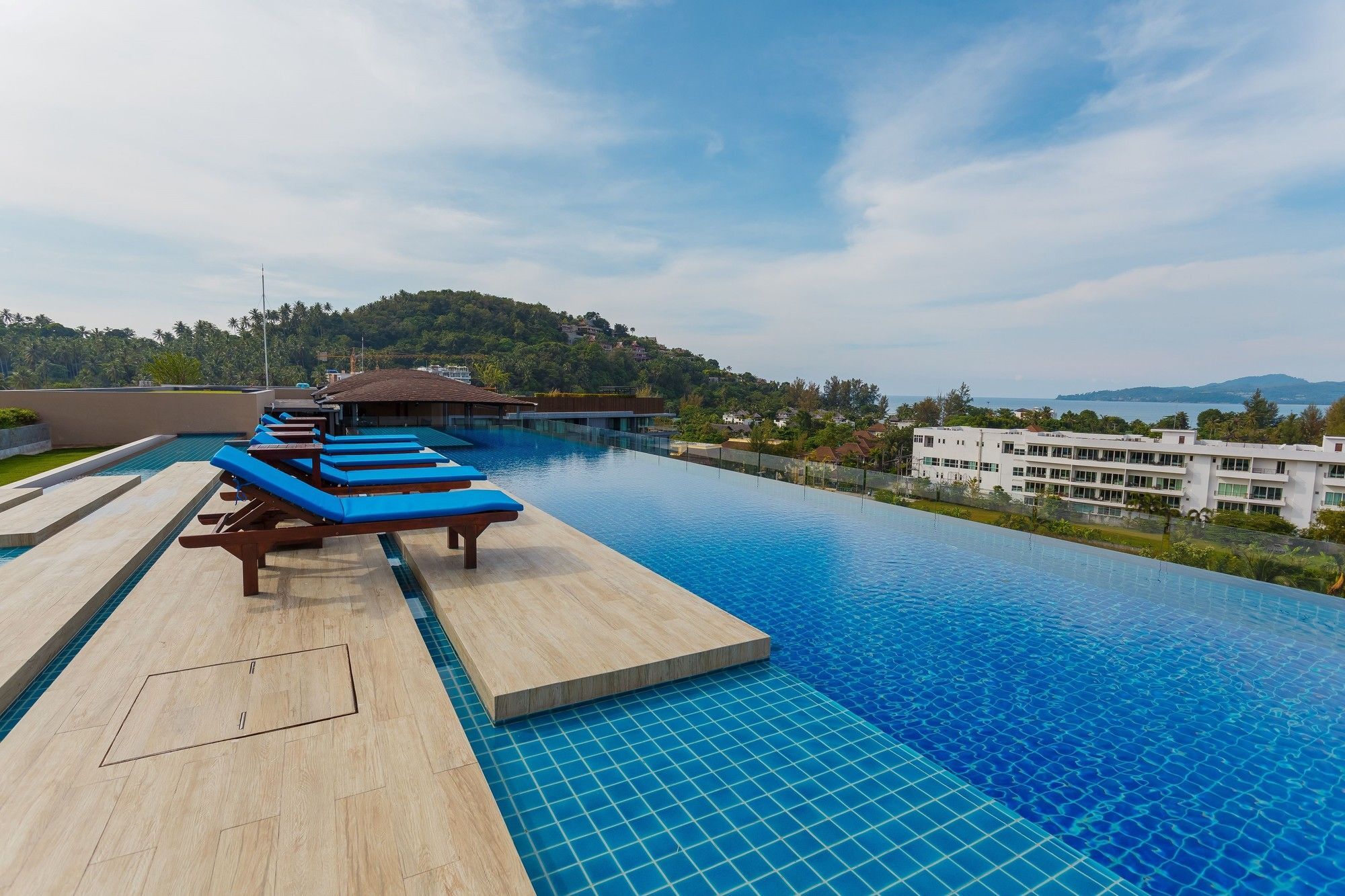 The Aristo By Holy Cow 201 Apartment Phuket Bagian luar foto