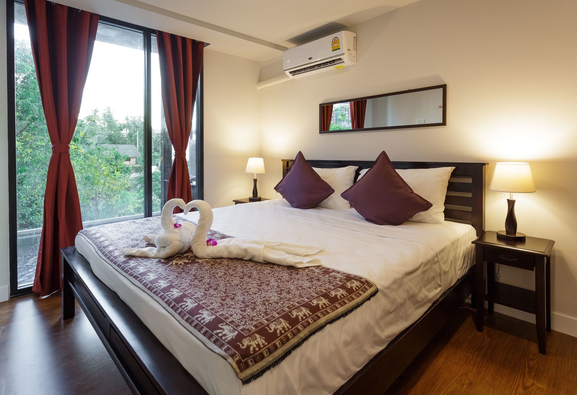 The Aristo By Holy Cow 201 Apartment Phuket Bagian luar foto